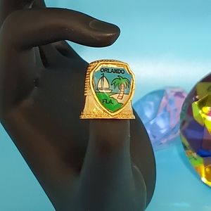 ORLANDO FLORIDA souvenir commemorative thimble goldtone vintage decor collect